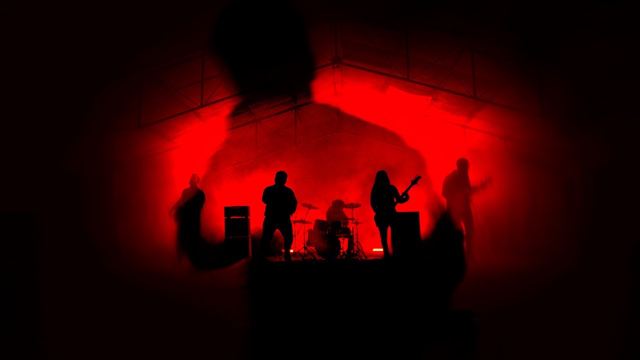 Sete Pedras Na Mão - Monstro